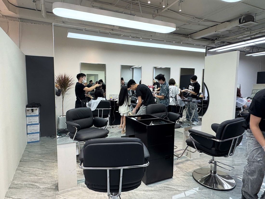 ELLARIS Hair Salon — Đống Đa, Hà Nội · Nội Thất Hà Tuấn LX thi công