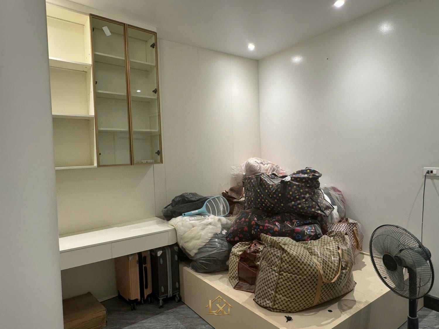 Không gian nội thất hài hoà phong thuỷ và thẩm mỹ hiện đại cho nhà cao cấp