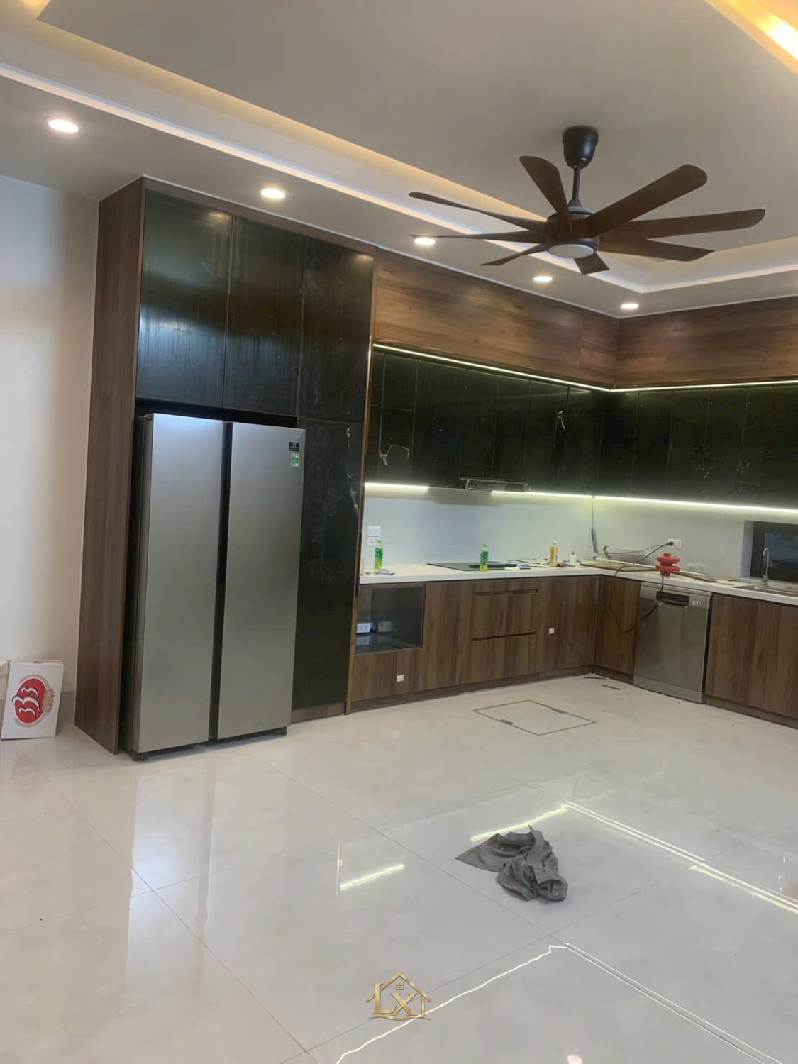 Tủ bếp gia đình - công trình Nội Thất Hà Tuấn LX