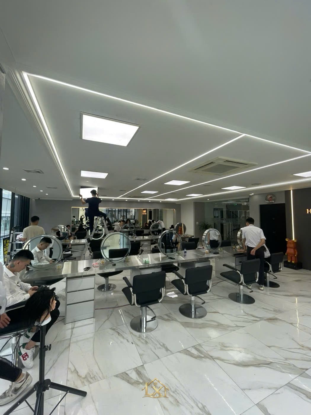 Lỗi thường gặp salon tóc tại Phương Canh - Nội Thất Hà Tuấn LX