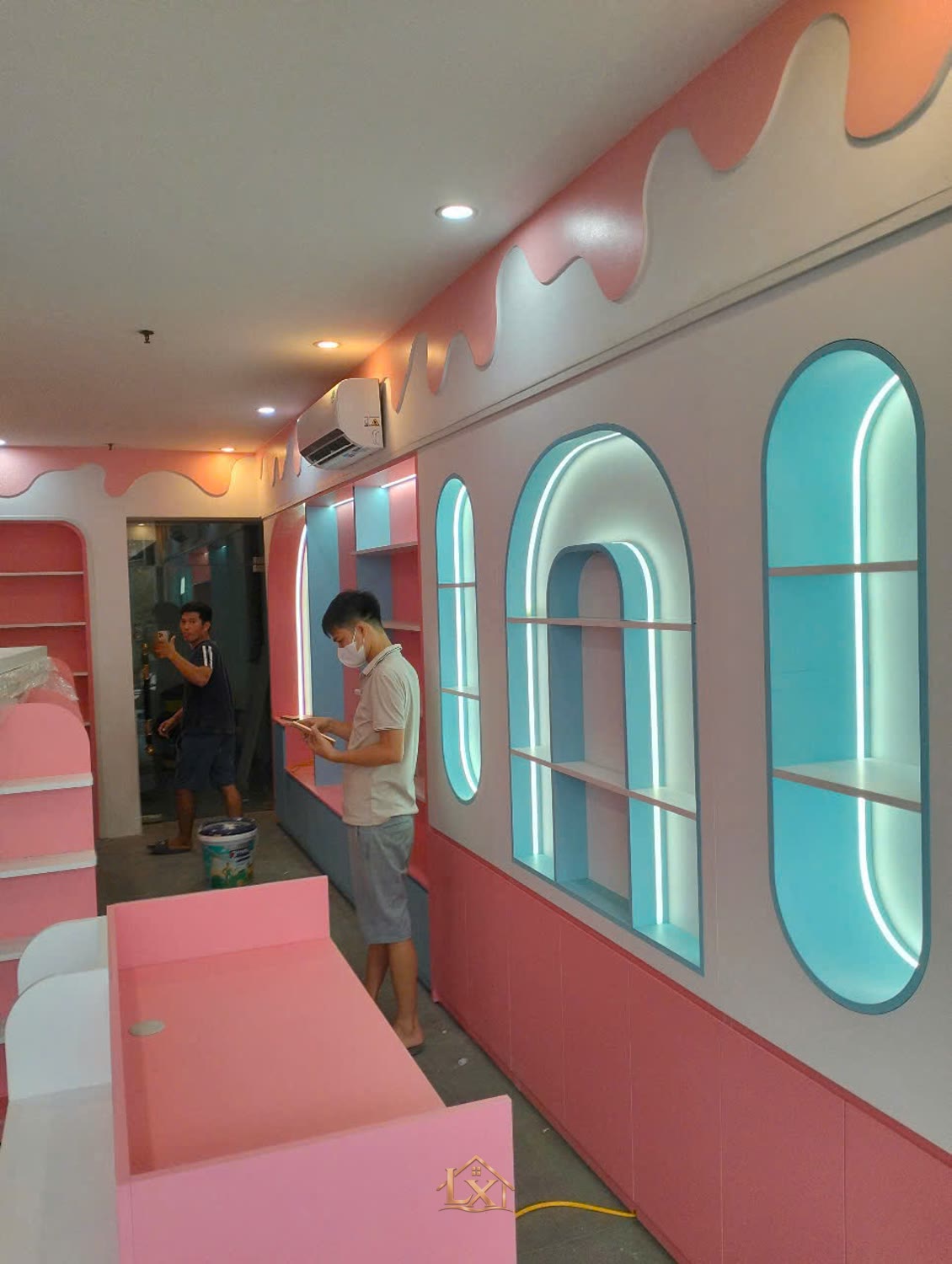 Chọn đơn vị showroom tại Dịch Vọng - Nội Thất Hà Tuấn LX