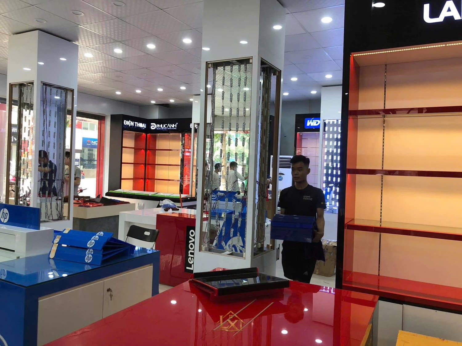 Lỗi thường gặp showroom tại Uông Bí - Nội Thất Hà Tuấn LX