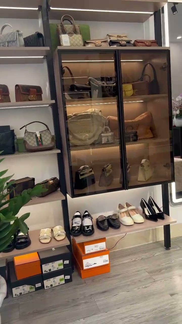 Quy trình showroom tại Láng Hạ - Nội Thất Hà Tuấn LX