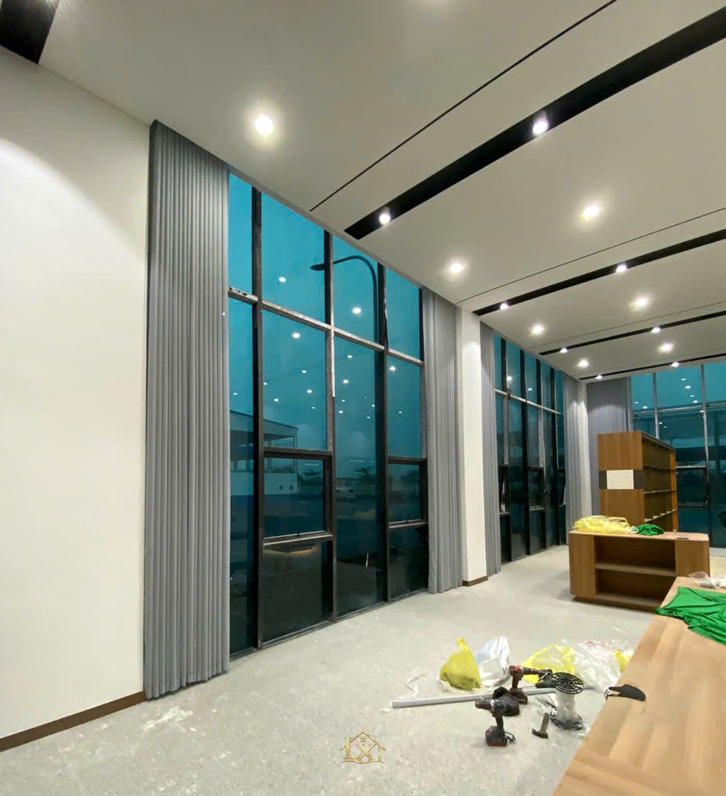 Mẫu thiết kế văn phòng 100m² chuyên nghiệp, hiện đại