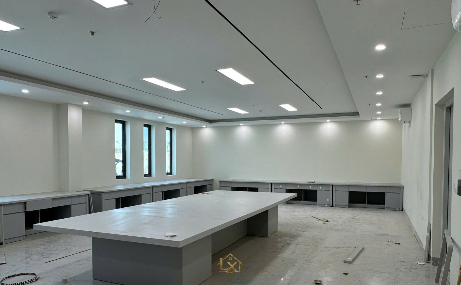 Lỗi thường gặp nội thất văn phòng tại Yên Viên - Nội Thất Hà Tuấn LX