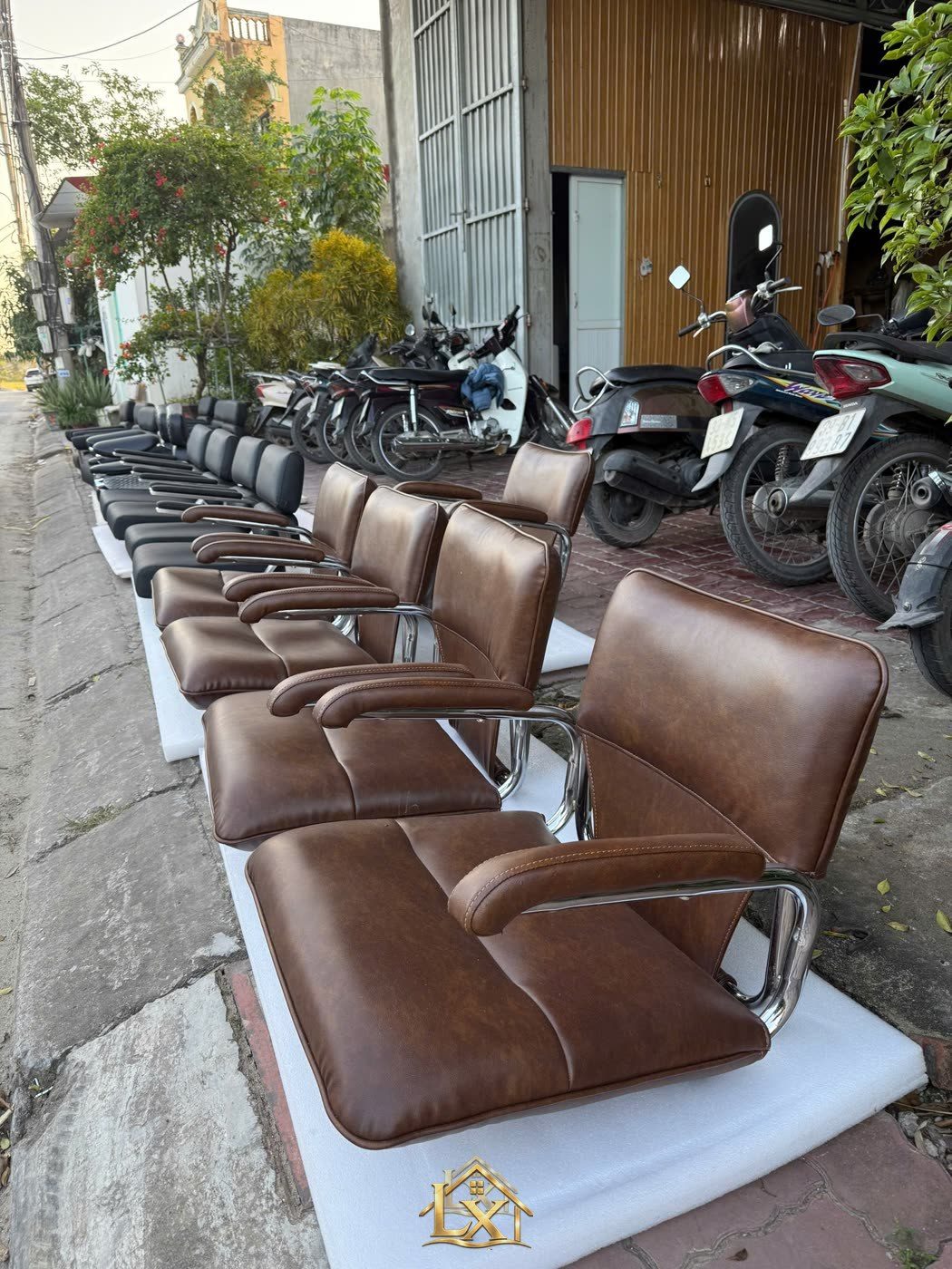 Mẫu ghế cắt tóc salon 4 - Nội Thất Hà Tuấn LX