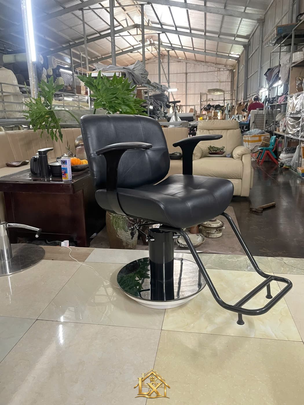 Mẫu ghế cắt tóc salon 12 - Nội Thất Hà Tuấn LX