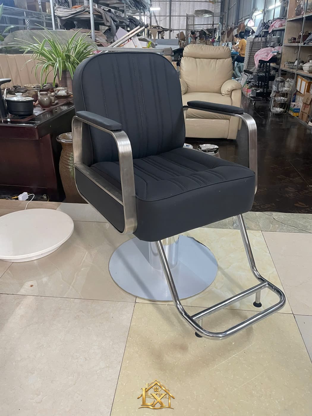 Mẫu ghế cắt tóc salon 16 - Nội Thất Hà Tuấn LX