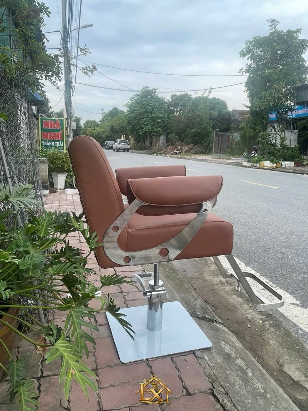 Mẫu ghế cắt tóc salon 31 - Nội Thất Hà Tuấn LX
