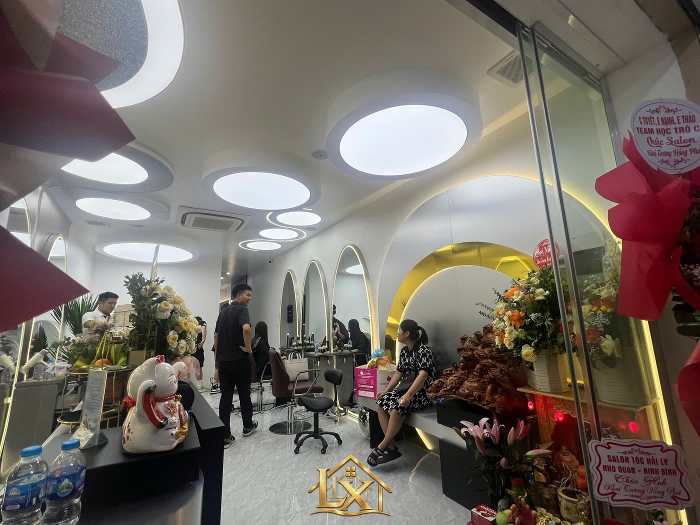 Mẫu gương salon thực tế do Nội Thất Hà Tuấn LX thi công 5 - Nội Thất Hà Tuấn LX