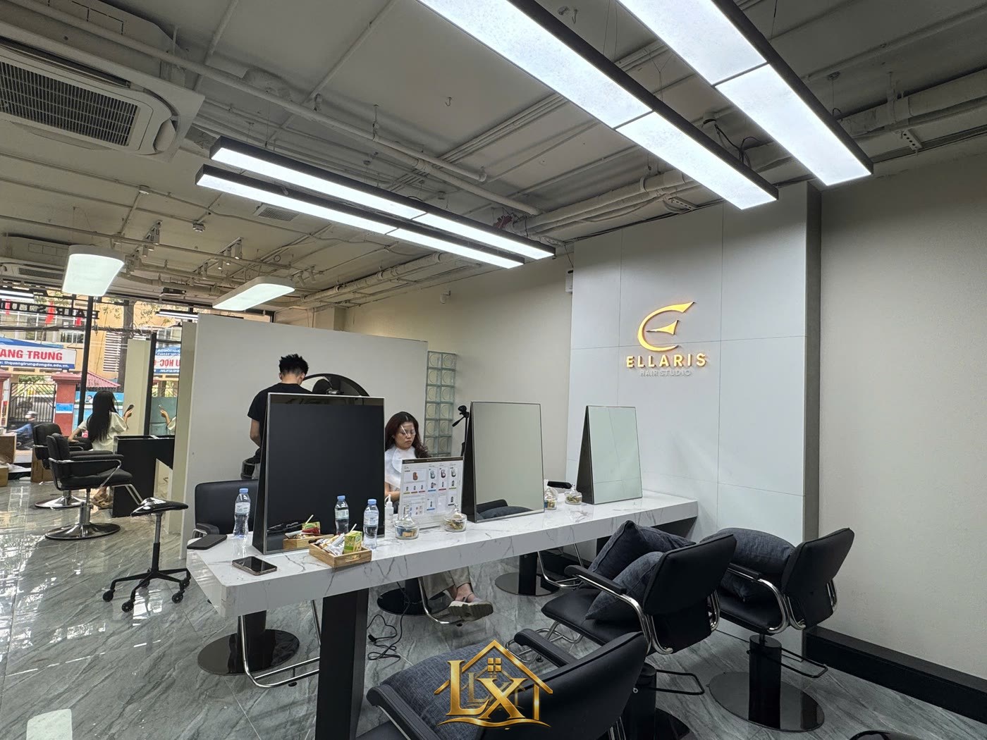 Mẫu gương salon thực tế do Nội Thất Hà Tuấn LX thi công 11 - Nội Thất Hà Tuấn LX