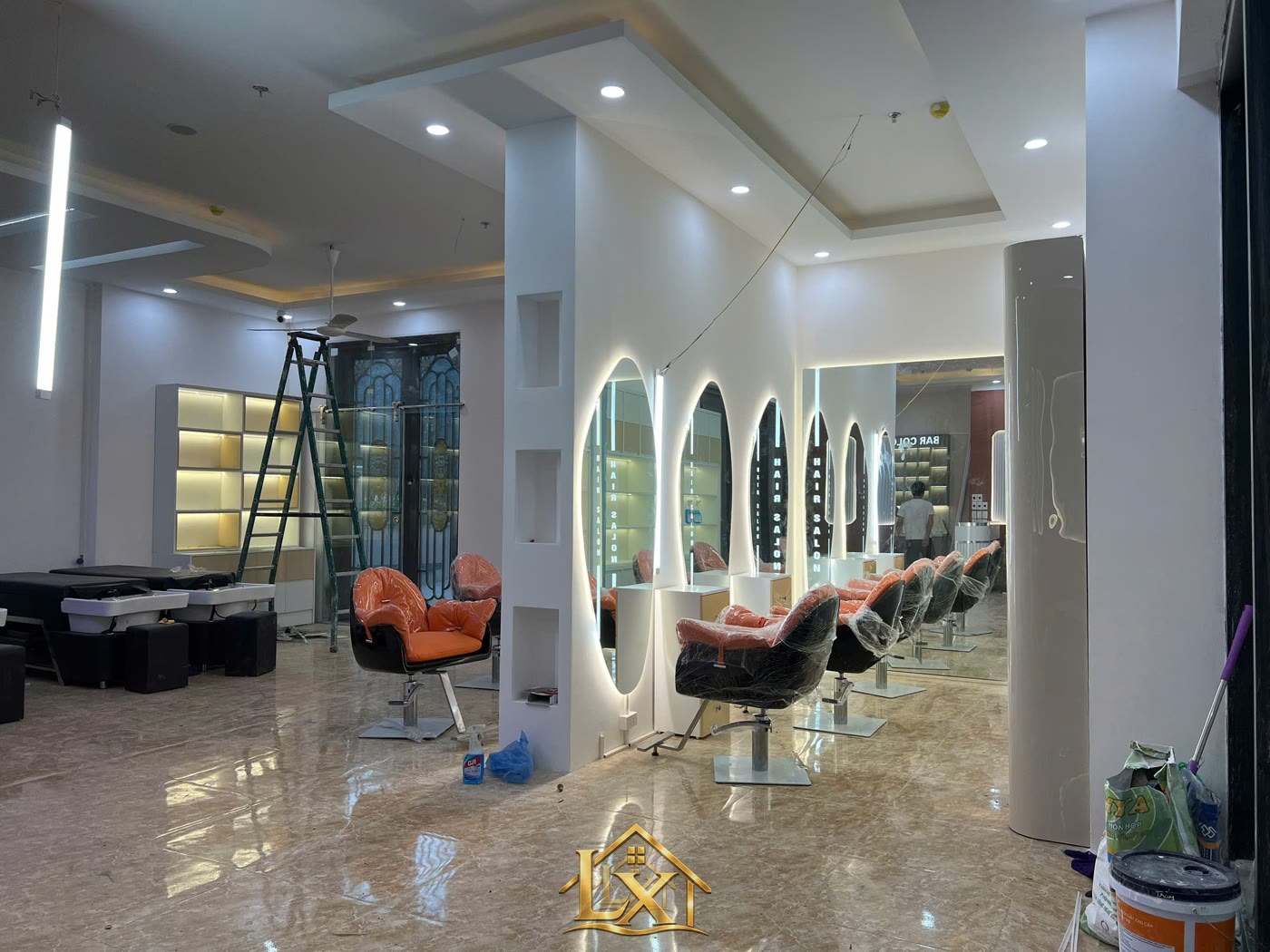 Mẫu gương salon thực tế do Nội Thất Hà Tuấn LX thi công 13 - Nội Thất Hà Tuấn LX