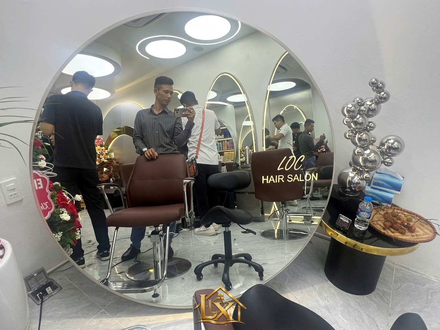Mẫu gương salon thực tế do Nội Thất Hà Tuấn LX thi công 15 - Nội Thất Hà Tuấn LX