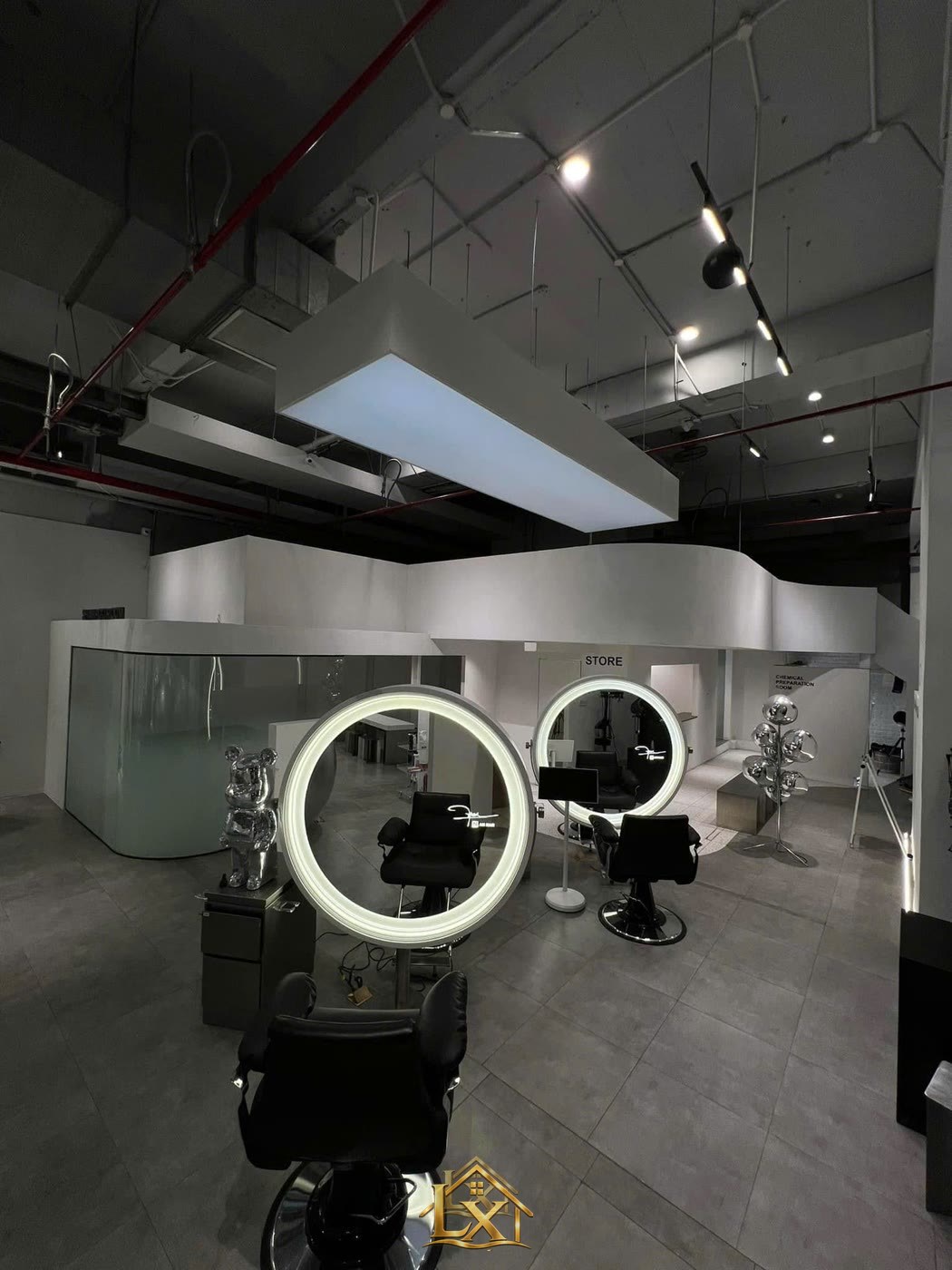 Mẫu gương salon thực tế do Nội Thất Hà Tuấn LX thi công 45 - Nội Thất Hà Tuấn LX