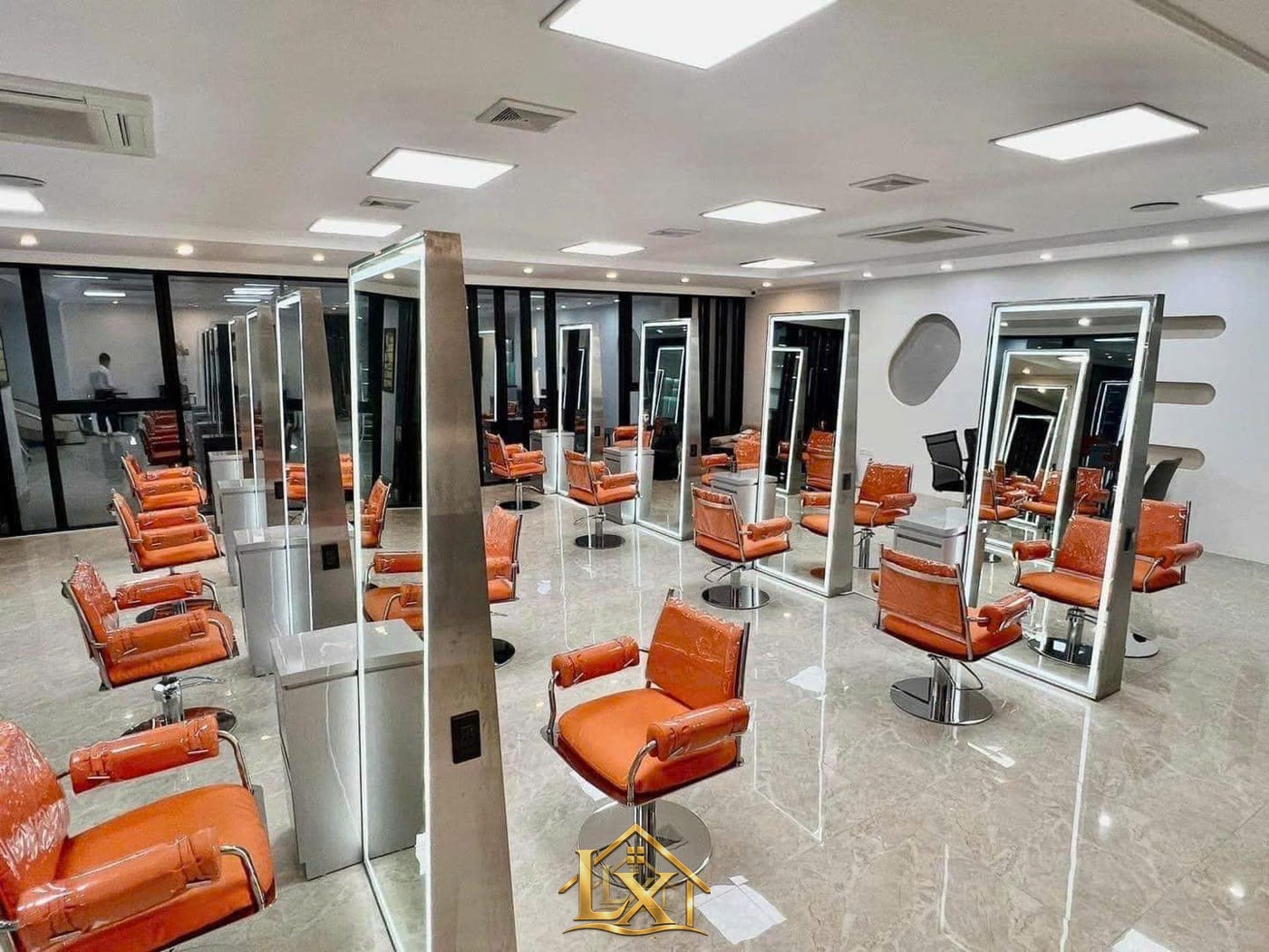 Mẫu gương salon thực tế do Nội Thất Hà Tuấn LX thi công 46 - Nội Thất Hà Tuấn LX