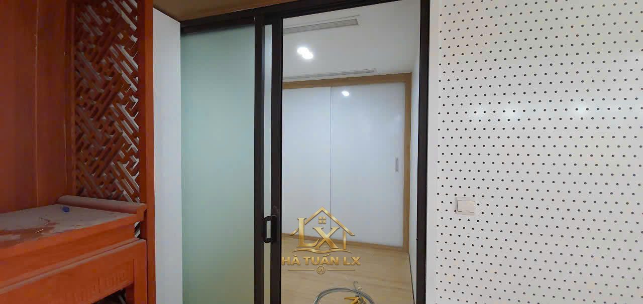 Vách tivi & vách trang trí mẫu 12 - Nội Thất Hà Tuấn LX