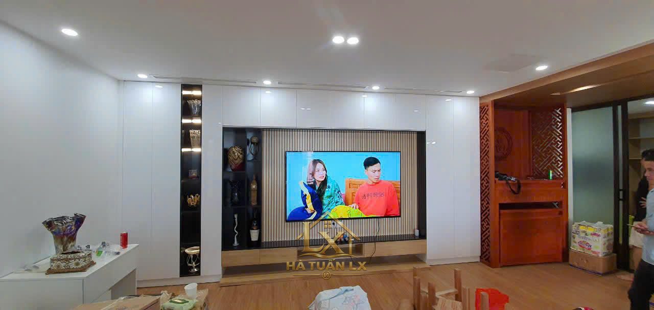 Vách tivi & vách trang trí mẫu 13 - Nội Thất Hà Tuấn LX
