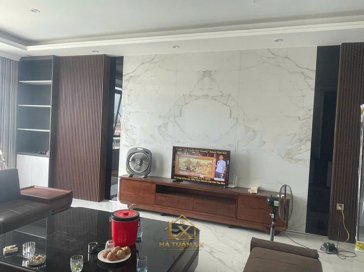 Vách tivi & vách trang trí mẫu 14 - Nội Thất Hà Tuấn LX