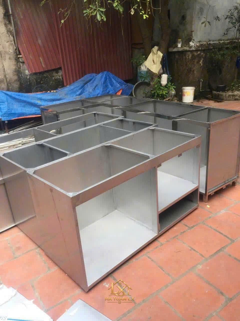 Tủ bếp gia đình mẫu 16 - Nội Thất Hà Tuấn LX