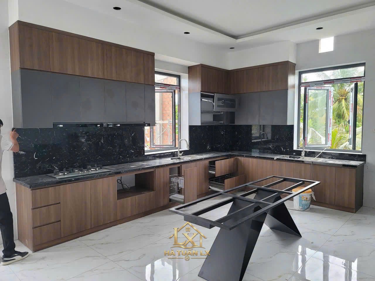 Tủ bếp gia đình mẫu 34 - Nội Thất Hà Tuấn LX