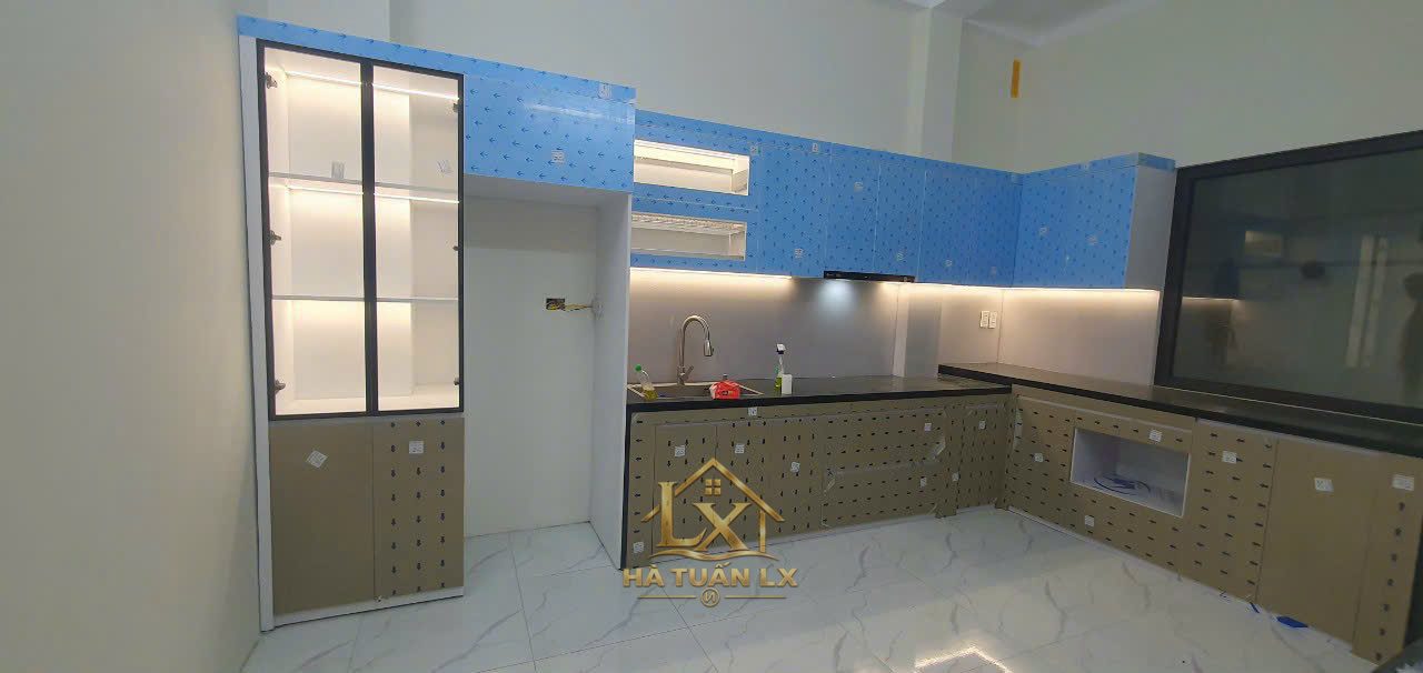 Tủ bếp gia đình mẫu 43 - Nội Thất Hà Tuấn LX